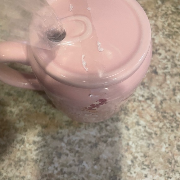 Woman - Picture 4 of 4